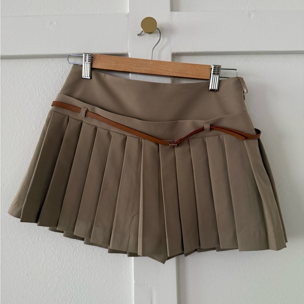 Zara Olive-Tan Pleated Mini Skirt with Brown Belt